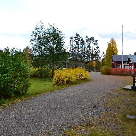 Lauhansarvi Luontomatkailukeskus * Isojoki